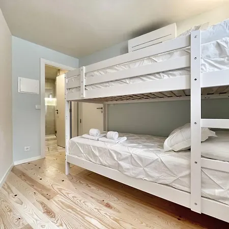 Azzulea Rossio Apartament *